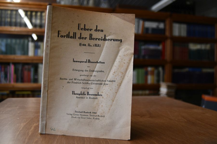 Ueber den Fortfall der Bereicherung (§ 818, Abs. 3 BGB).