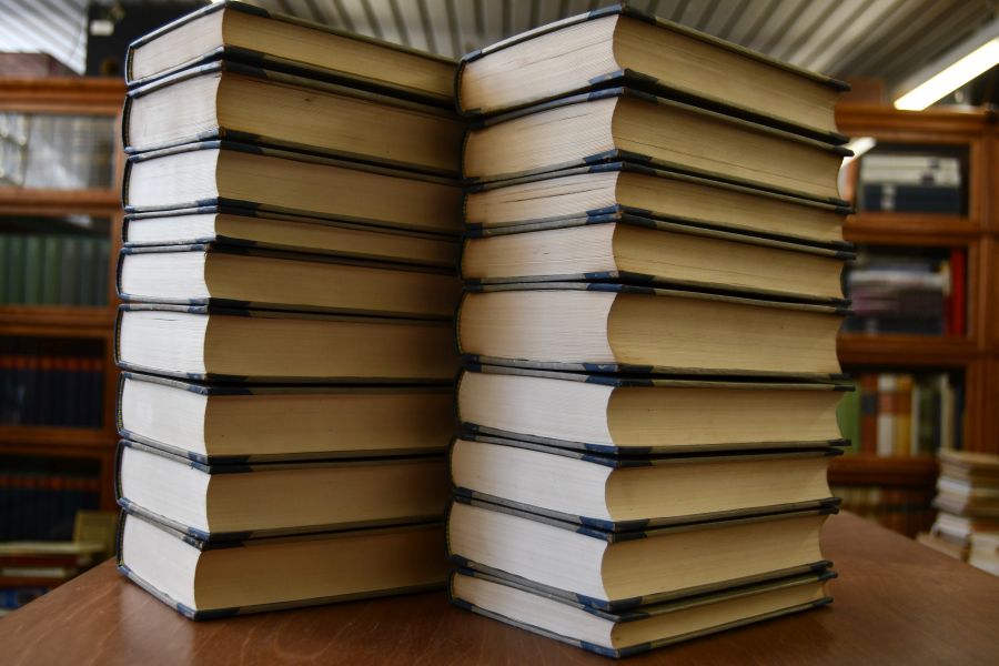 Goethes Werke Festausgabe zum hundertjährigen Bestehen des Bibliographischen Instituts Gotha, Hildburghausen, Leipzig 1826 - 1926. 18 Bde. (komplett).