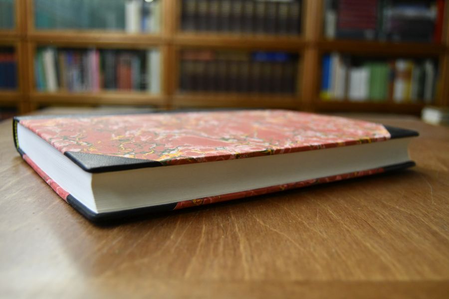 Duas Descricoes Seiscentistas da Guine.