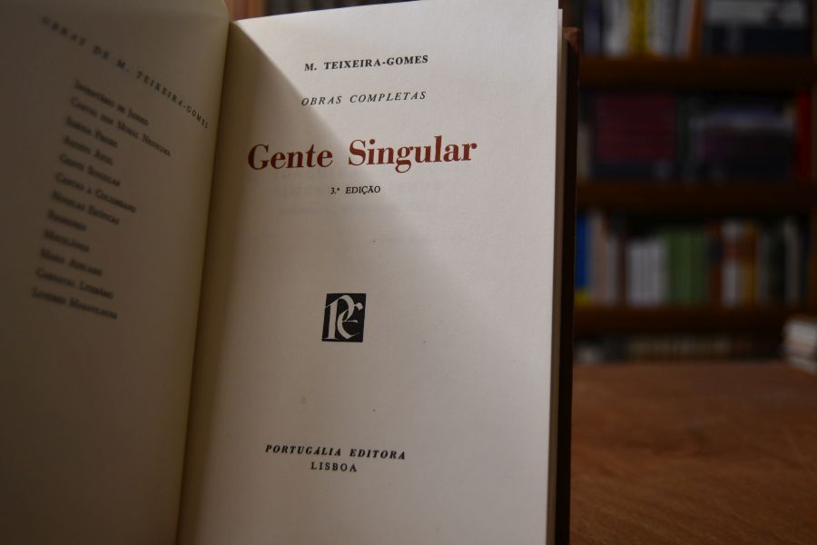 Gente Singular.