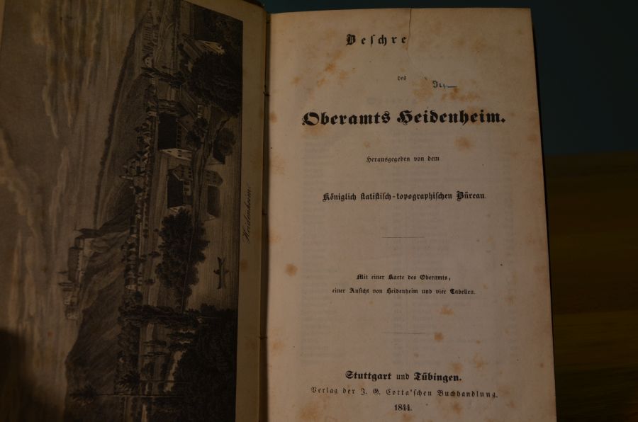 Beschreibung des Oberamts Heidenheim und Beschreibung des Oberamts Göppingen in einem Band