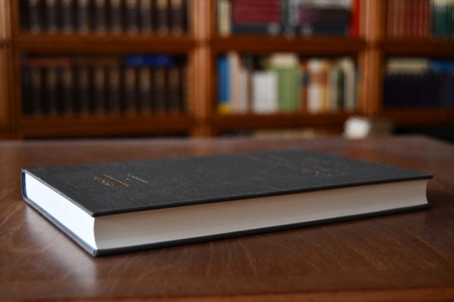 Körperschaftsstatus und Religionsfreiheit. Zur Bedeutung des Art. 137 Abs. 5 WRV im Kontext des Grundgesetzes.
