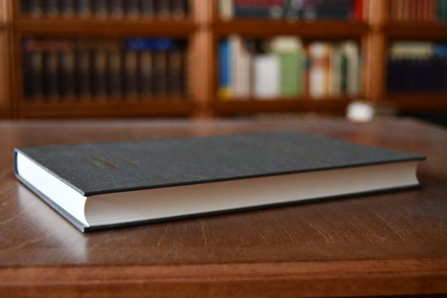 Datenschutz und evangelisches Kirchenrecht. Eigenständigkeit und Eigengeartetheit des Datenschutzgesetzes der EKD.