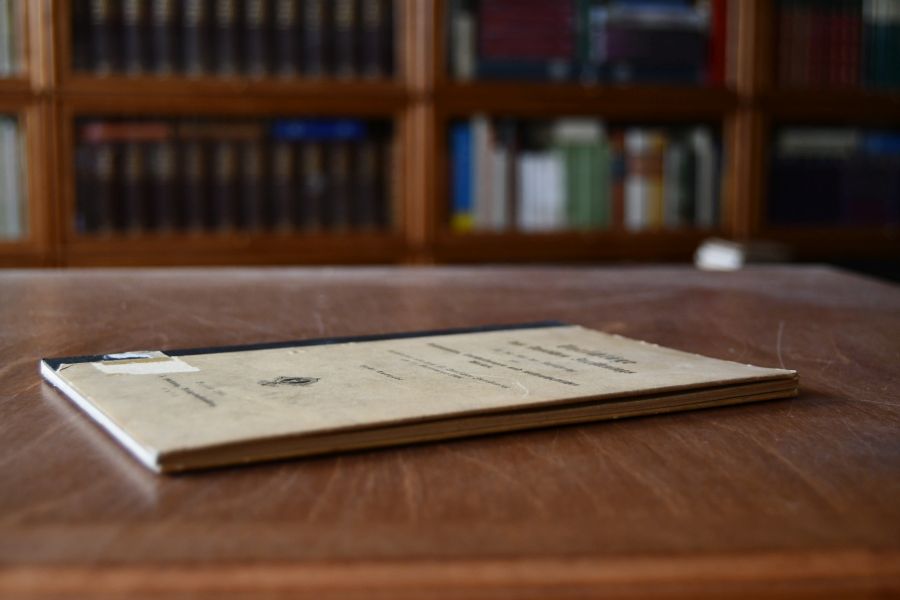 Vorschläge des Deutschen Juristentags für die Art der Anführung von Rechtsquellen, Entscheidungen und wissenschaftlichen Werken. Beschlossen von dem 27. Deutschen Juristentag am 13. September 1904.
