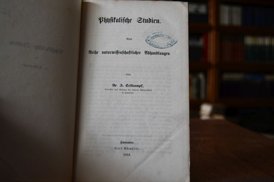 Physikalische Studien. Eine Reihe naturwissenschaftlicher Studien.