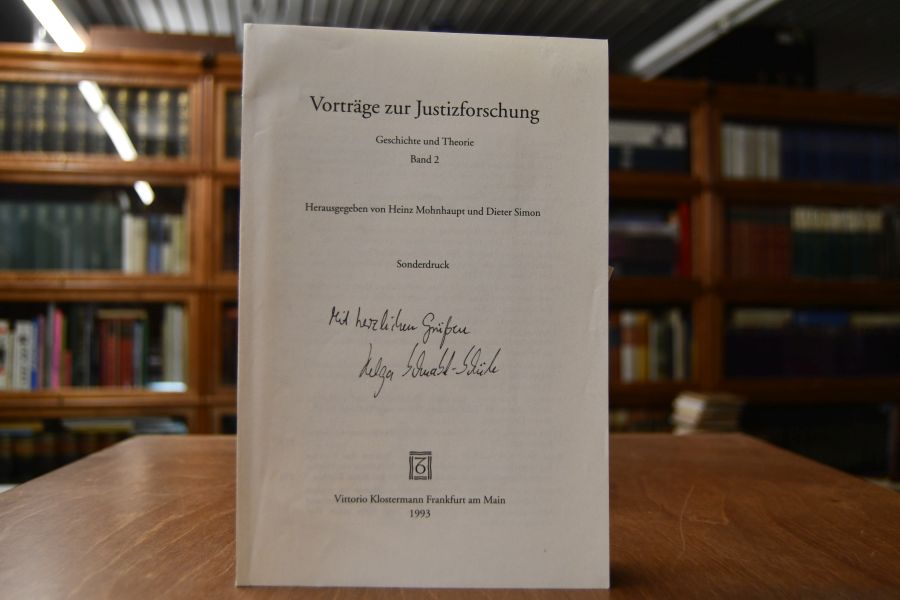 Institutionelle und gesellschaftliche Rahmenbedingungen der Strafgerichtsbarkeit in Territorien des Reichs.