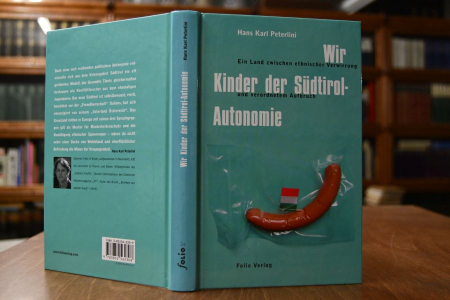Wir Kinder der Südtirol-Autonomie. Ein Land zwischen ethnischer Verwirrung und verordnetem Aufbruch.