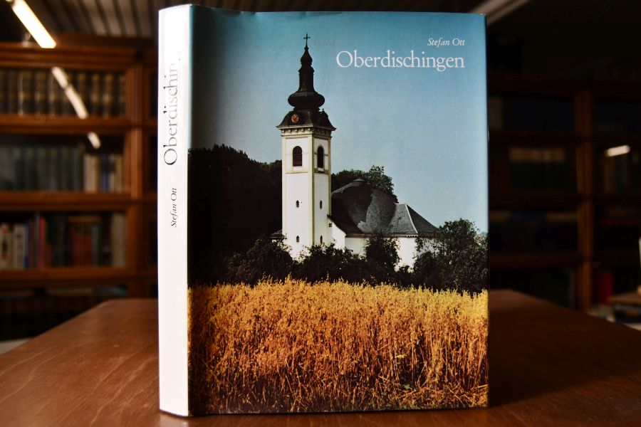 Oberdischingen. Heimatbuch einer Gemeinde an der oberen Donau.