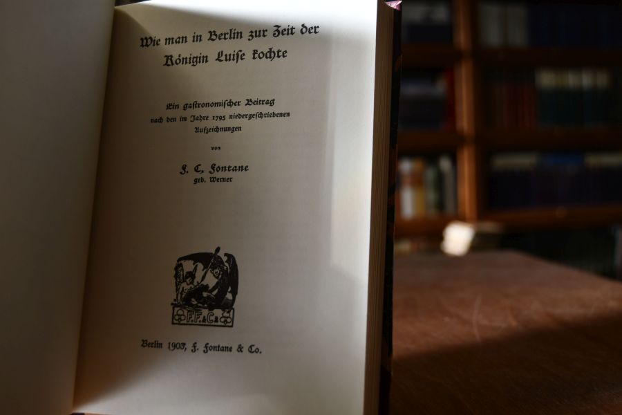 Wie man in Berlin zur Zeit der Königin Luise kochte. Ein gastronomischer Beitrag nach den im Jahre 1795 niedergeschriebenen Aufzeichnungen.