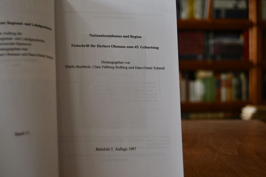 Nationalsozialismus und Region. Festschrift für Herbert Obenaus zum 65. Geburtstag.