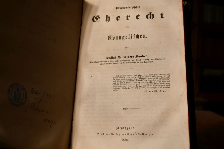 Recht und Brauch der evangelisch-lutherischen Kirche Württembergs. Teile 1 u. 2 in einem Band.