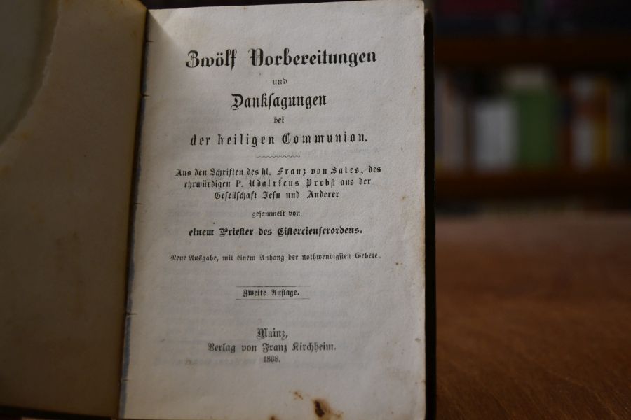 Zwölf Vorbereitungen und Danksagungen bei der heiligen Communion.