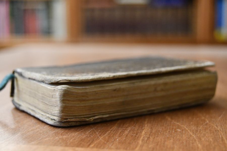 Vier Bücher von der Nachfolgung Christi. Mit einem Anhange von Morgen-, Abend-, Meß-, Beicht-, Kommunion- und Nachmittags-Andachten aus den übrigen Werken des Thomas von Kempen.