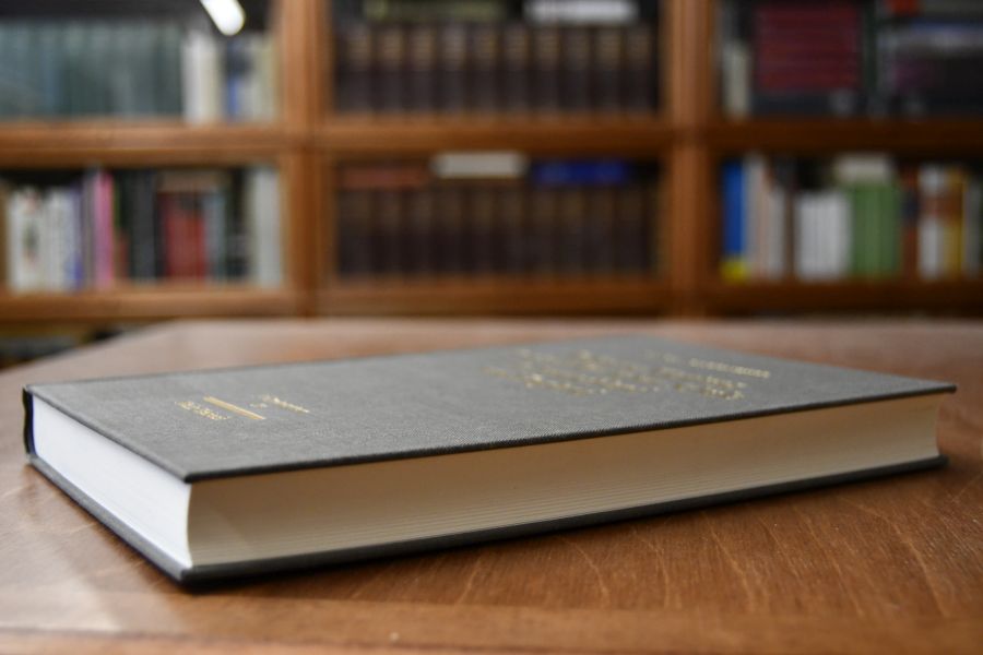 Religiöse Kleidung in der öffentlichen Schule in Deutschland und England. Staatliche Neutralität und individuelle Rechte im Rechtsvergleich.