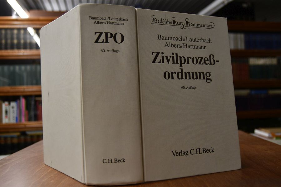 Zivilprozeßordnung mit Gerichtsverfassungsgesetz und anderen Nebengesetzen.