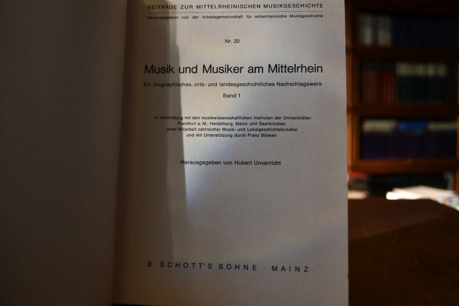Musik und Musiker am Mittelrhein. Ein biographisches, orts- und landesgeschichtliches Nachschlagewerk Band 1.