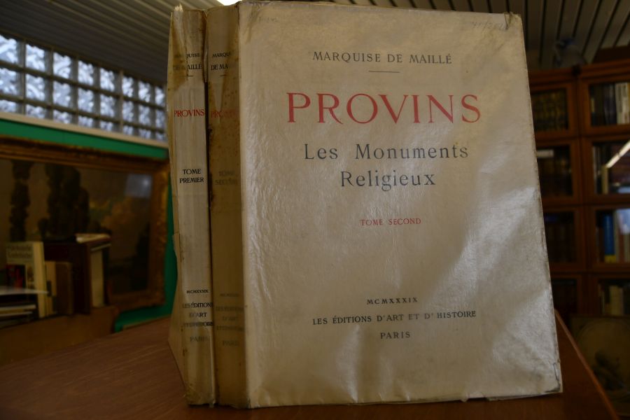 Provins. Les Monuments Religieux. Tome 1 Saint-Quiriace - Chapelle Du Palais Des Comtes - Eglise De Saint-Thibaut. Tome 2 Saint-Ayoul - Sainte-Croix - Le Couvent Des Cordelières.