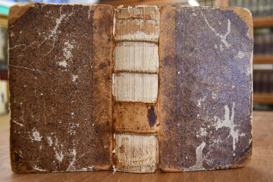 Lettres de Madame de Maintenon. Tome premier + second (apart).