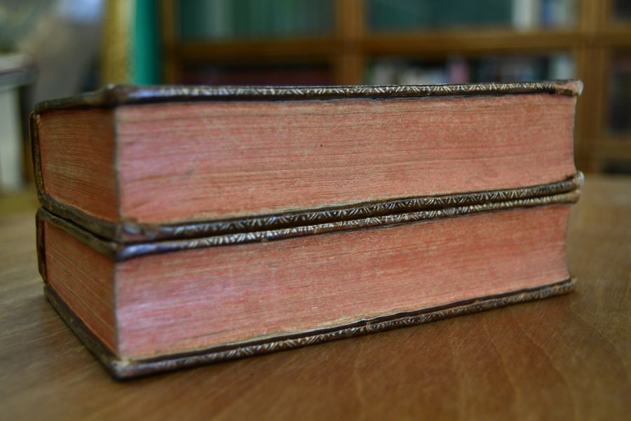 Histoire des Variations des Eglises Protestantes. Tome 1 + 2 (von 4).