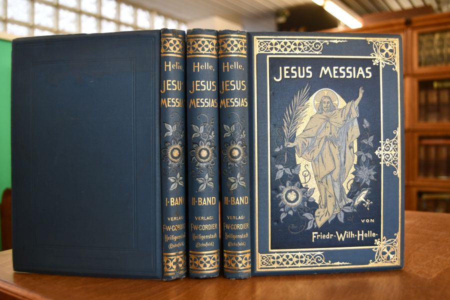 Jesus Messias. Eine christologische Epopöe. Band 1-3 (I. Band Bethlehem und Nazareth; II. Band Jordan und Kedron; III. Band Golgotha und Ölberg).