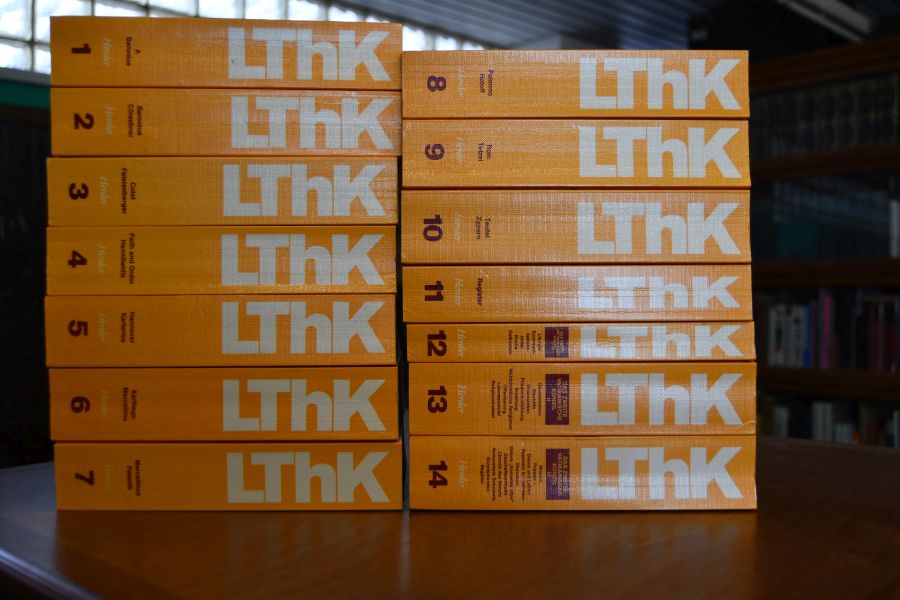 Lexikon für Theologie und Kirche. (LTHK). Begründet von Michael Buchberger. Hrsg. von Josef Höfer und Karl Rahner. Band 1 - 14 ( komplett )