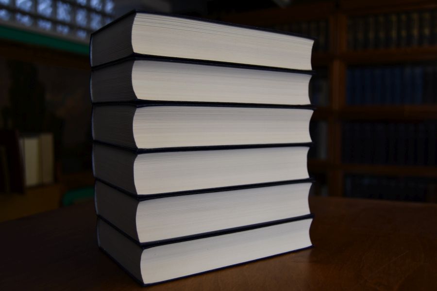 Die Erzählungen aus den Tausendundein Nächten. Vollständige deutsche Ausgabe in sechs Bänden. Zum ersten Mal nach dem arabischen Urtext der Calcuttaer Ausgabe 1836 übertragen von Enno Littmann (komplett).