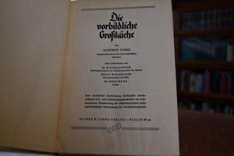 Die vorbildliche Großküche.