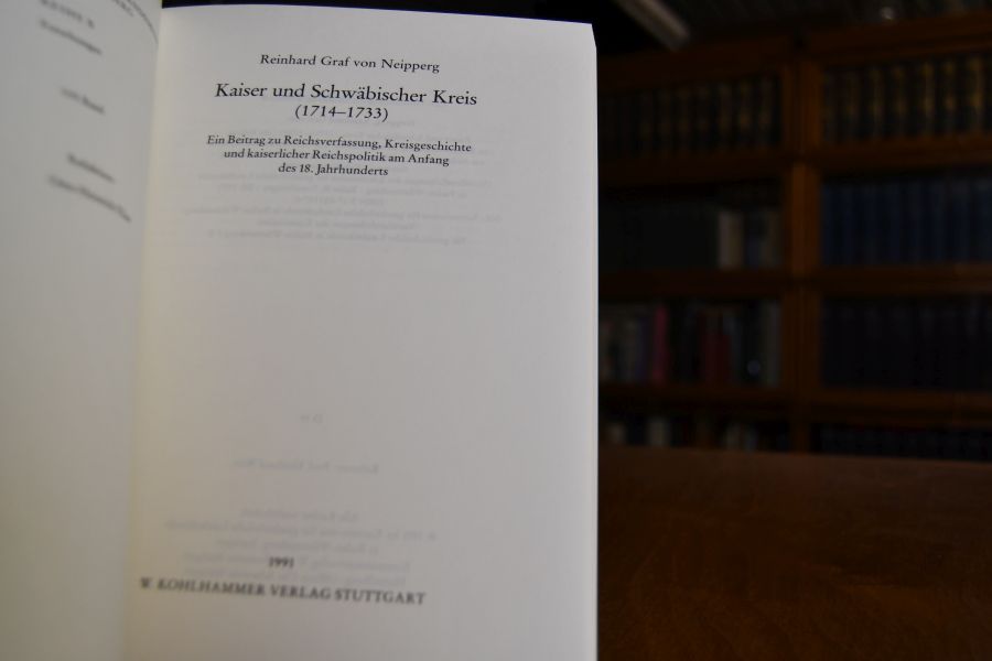 Kaiser und Schwäbischer Kreis (1714 - 1733). Ein Beitrag zu Reichsverfassung, Kreisgeschichte und kaiserlicher Reichspolitik am Anfang des 18. Jahrhunderts.