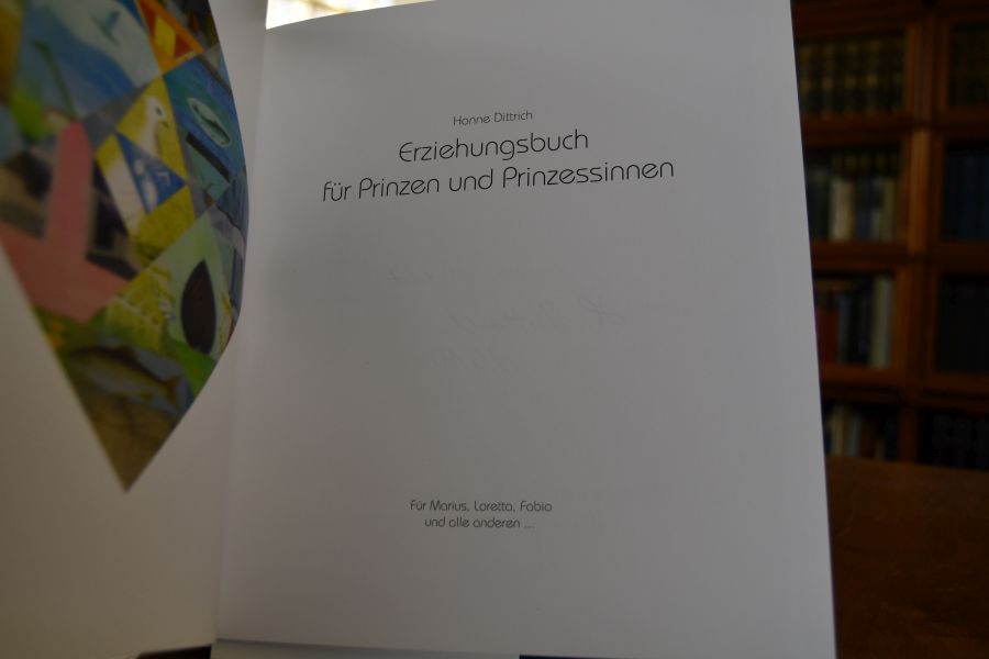 Erziehungsbuch für Prinzen und Prinzessinnen. Fabelhafte Geschichten aus Indien, Persien und anderswo.