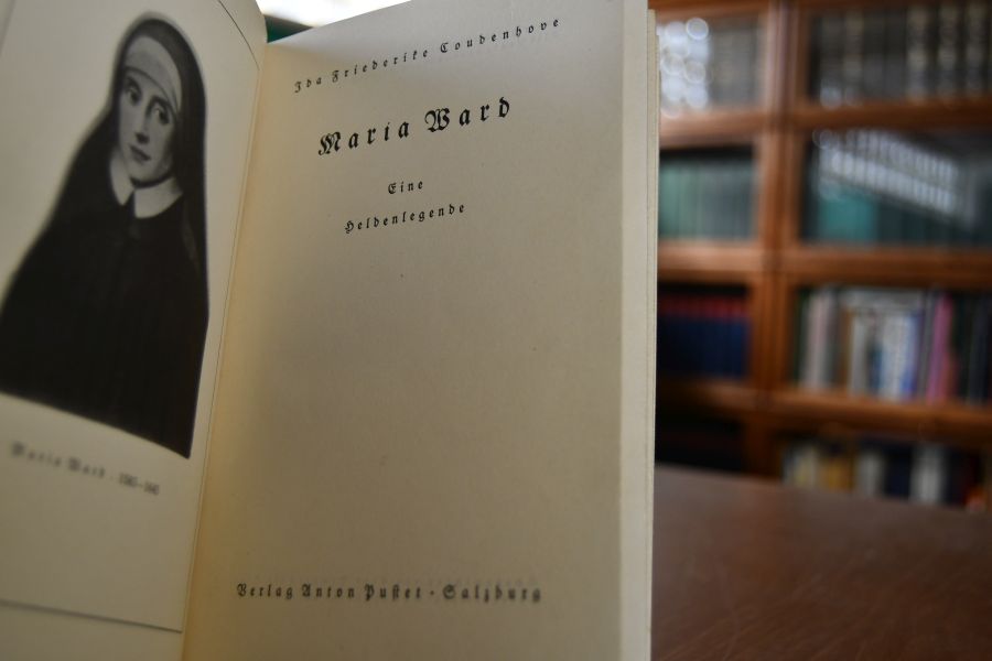 Maria Ward. Eine Heldenlegende.