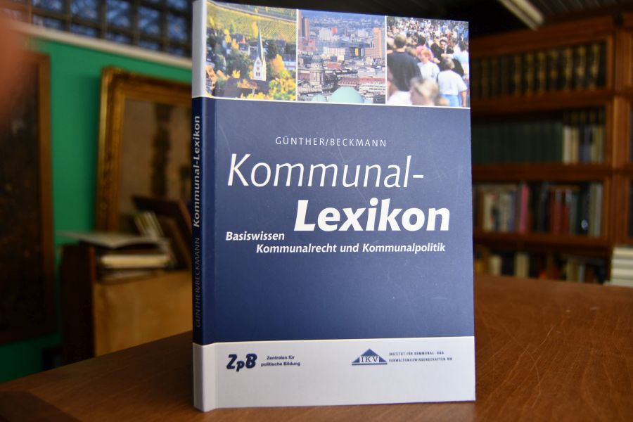 Kommunal-Lexikon. Basiswissen Kommunalrecht und Kommunalpolitik.