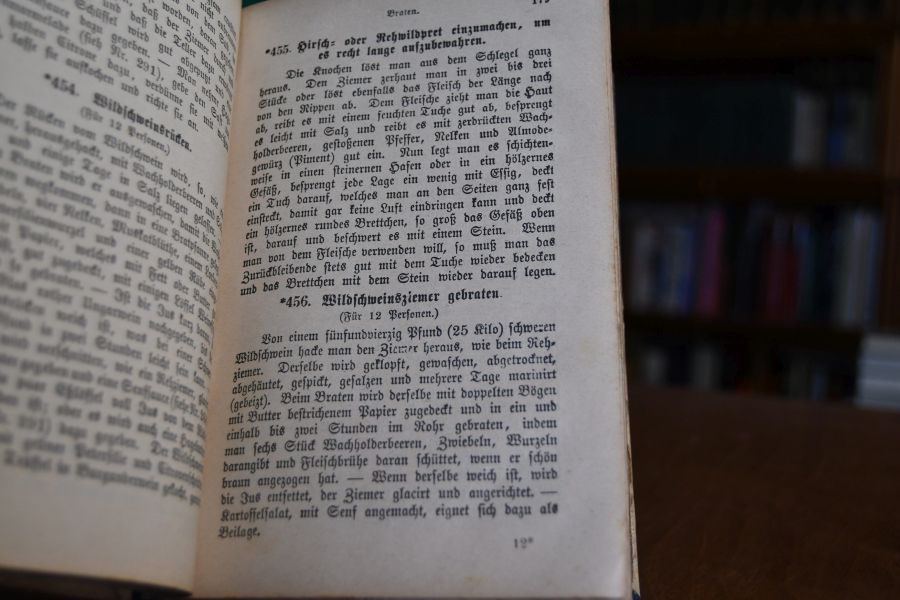 Regensburger Kochbuch. 1142 Original-Kochrecepte auf Grund vierzigjähriger Erfahrung zunächst für die bürgerliche Küche herausgegeben.