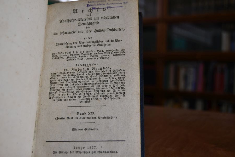 Archiv des Apotheker-Vereins im nördlichen Deutschland für die Pharmacie und ihre Hilfswissenschaften, unter Mitwirkung der Vereinsmitglieder und in Verbindung mit mehreren Gelehrten. Band XXI (Zweiter Band im Klaprothschen Vereinsjahre).