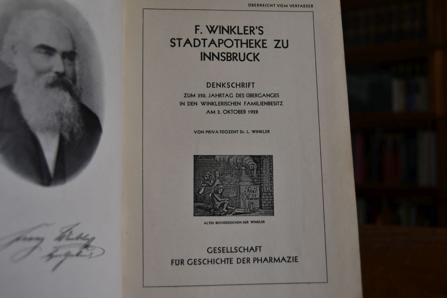 F. Winkler`s Stadtapotheke zu Innsbruck. Denkschrift zum 350. Jahrtag des Überganges in den Winklerischen Familienbesitz am 3. Oktober 1928.