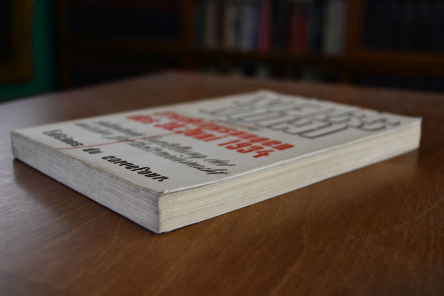 Weissbuch über die Erschiessungen des 30. Juni 1934. Authentische Darstellung der deutschen Bartholomäusnacht.