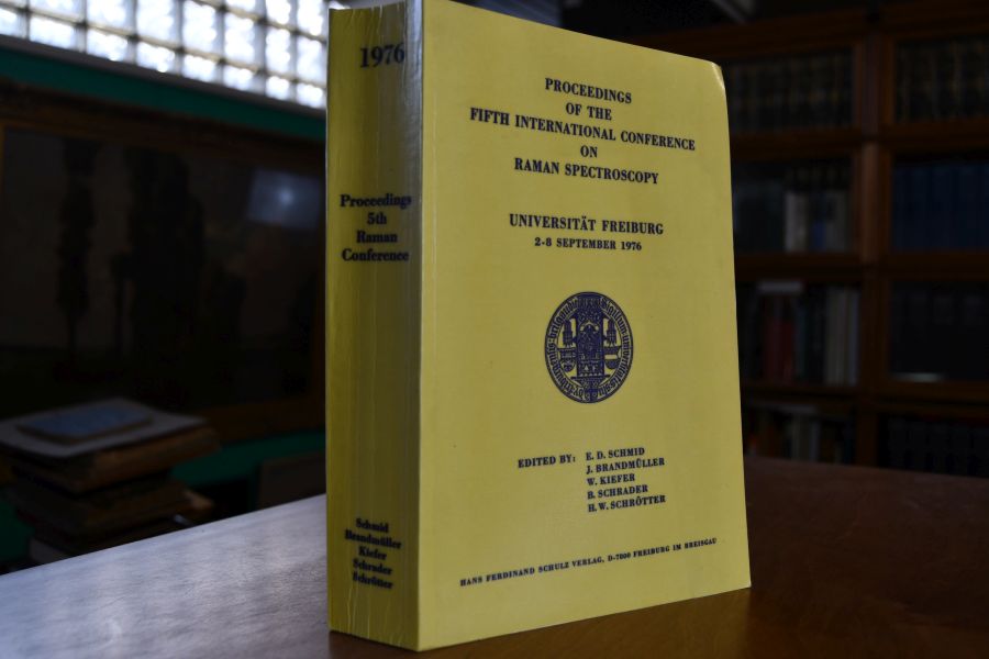 Proceedings of the Fifth International Conference on Raman Spectroscopy. Universität Freiburg 2.-8. September 1976.