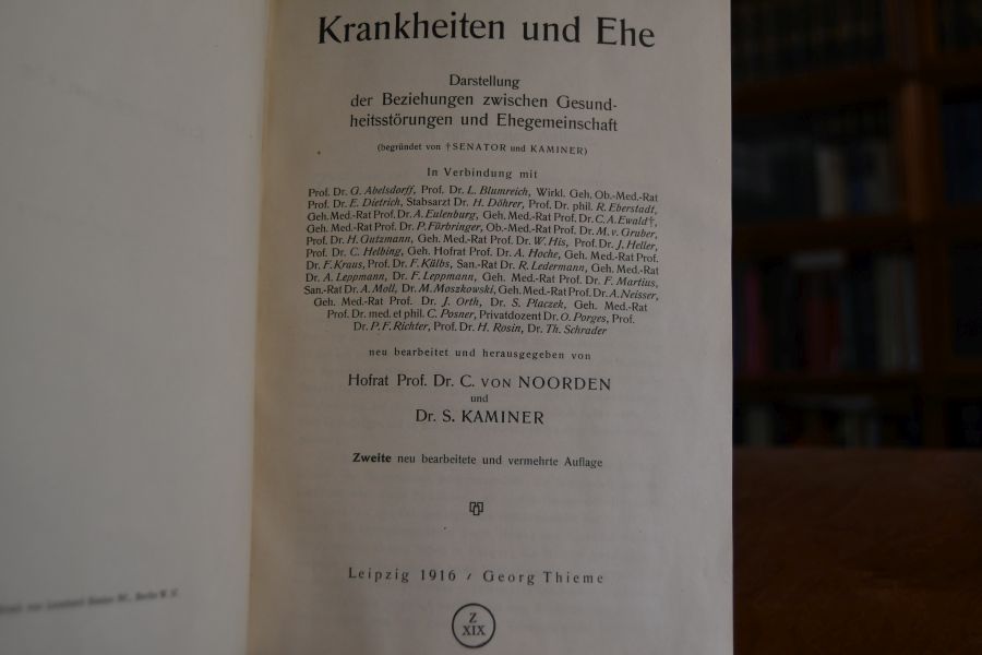 Krankheiten und Ehe. Darstellung der Beziehungen zwischen Gesundheitsstörungen und Ehegemeinschaft.