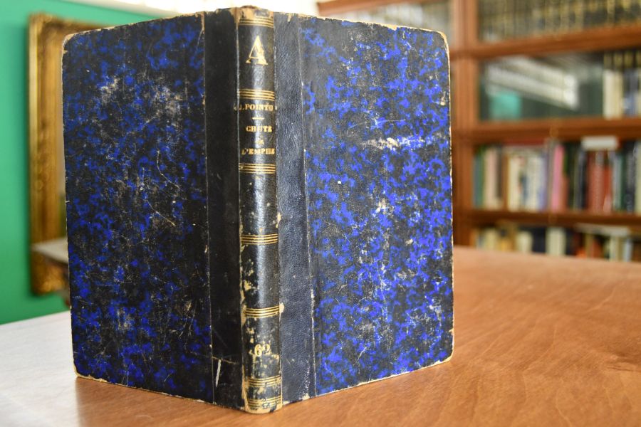Histoire de la Chute de l`Empire 6 Juillet - 4 Septembre 1870. D`apres les documents officiels, les Enquetes parlementaires et les Journaux du temps suivie de nombreuses pieces justificatives.