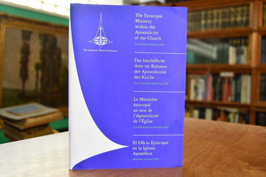The Episcopal Ministry within the Apostolicity of thr Church. A Lutheran Statement 2002. Das bischöfliche Amt im Rahmen der Apostolizität der Kirche. Eine lutherische Erklärung 2002. Le Ministre episcopal au sein de l`Apostolicite de l`Eglise. Un Declaration Lutherienne 2002. El Officio Episcopal en la Iglesia Apostolica. Manisfesto Lutherano 2002.