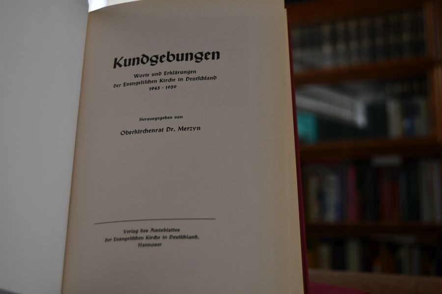 Kundgebungen, Erklärungen und Dokumente der Evangelischen Kirche in Deutschland 1945-1980. 3 Bde.