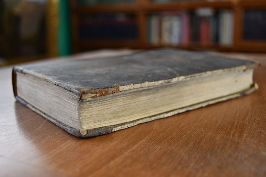 Auszug der Catechistischen Unterweisung zur Seligkeit über den Brenzischen Catechismum, sammt eingerückten Fragen und Antworten aus dem kleinen Catechismo des theuren Mannes Lutheri. Für die Christliche Schul-Jugend gestellt und im ganzen Königreich Würtemberg eingeführt. Beigebunden Evangelischer Unterricht wie die Confirmation, das ist die Taufbundeserneuerung mit der christlichen Jugend vor dem Genuß des heiligen Abendmahls in den gesammten evangelischen Kirchen des Königreichs Württemberg solle vorgenommen werden. Nebst einem Anhang neuer Gebete, Stuttgart, Verlags-Bureau, 1847, 32 S.