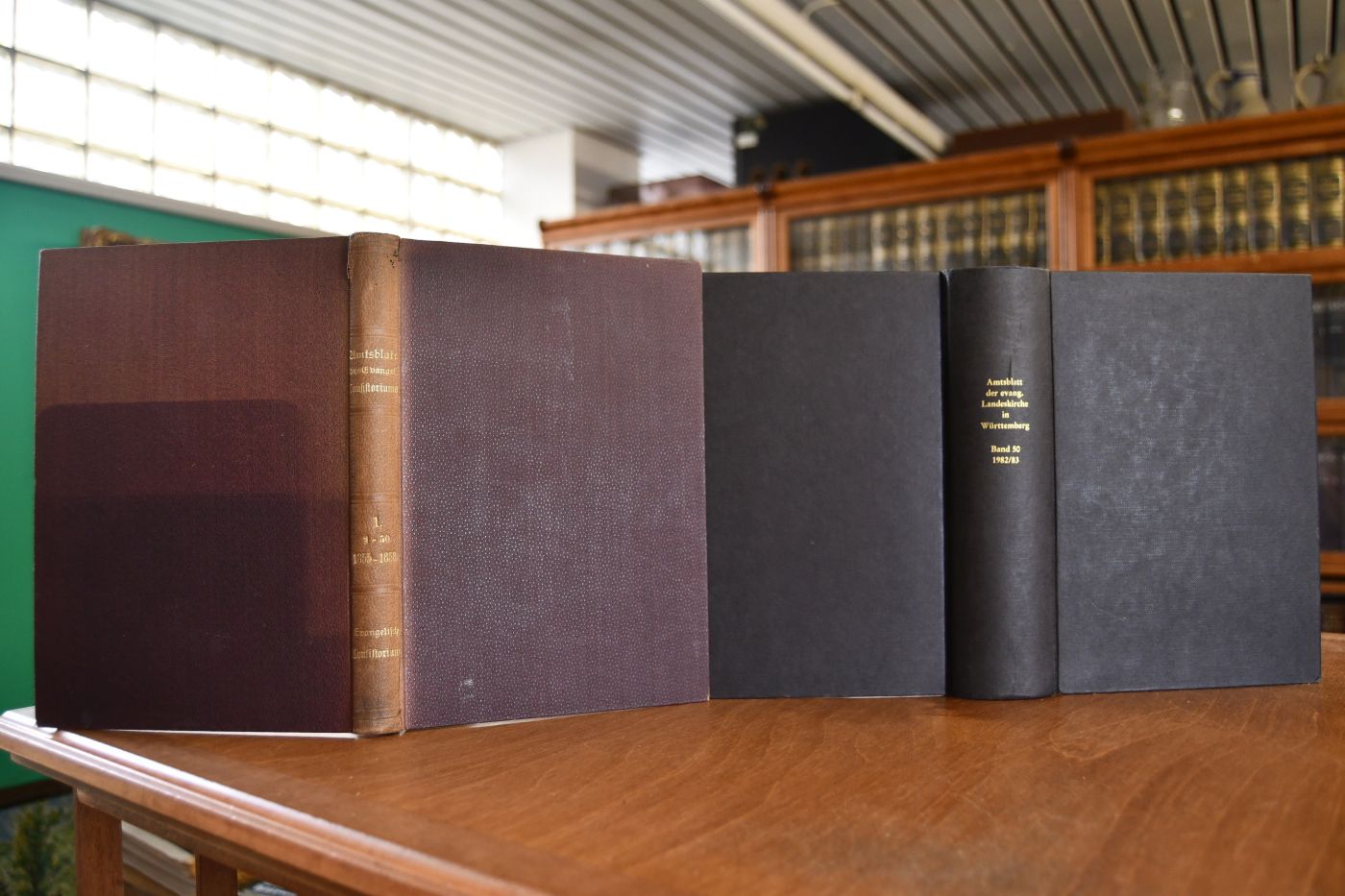 Amtsblatt der Evangelischen Landeskirche in Württemberg Bd. 1 (1855-1858) - Bd. 50 (1982/83). Bis Band 20 Amtsblatt des Württembergischen Evangelischen Konsistoriums und des Synodus.