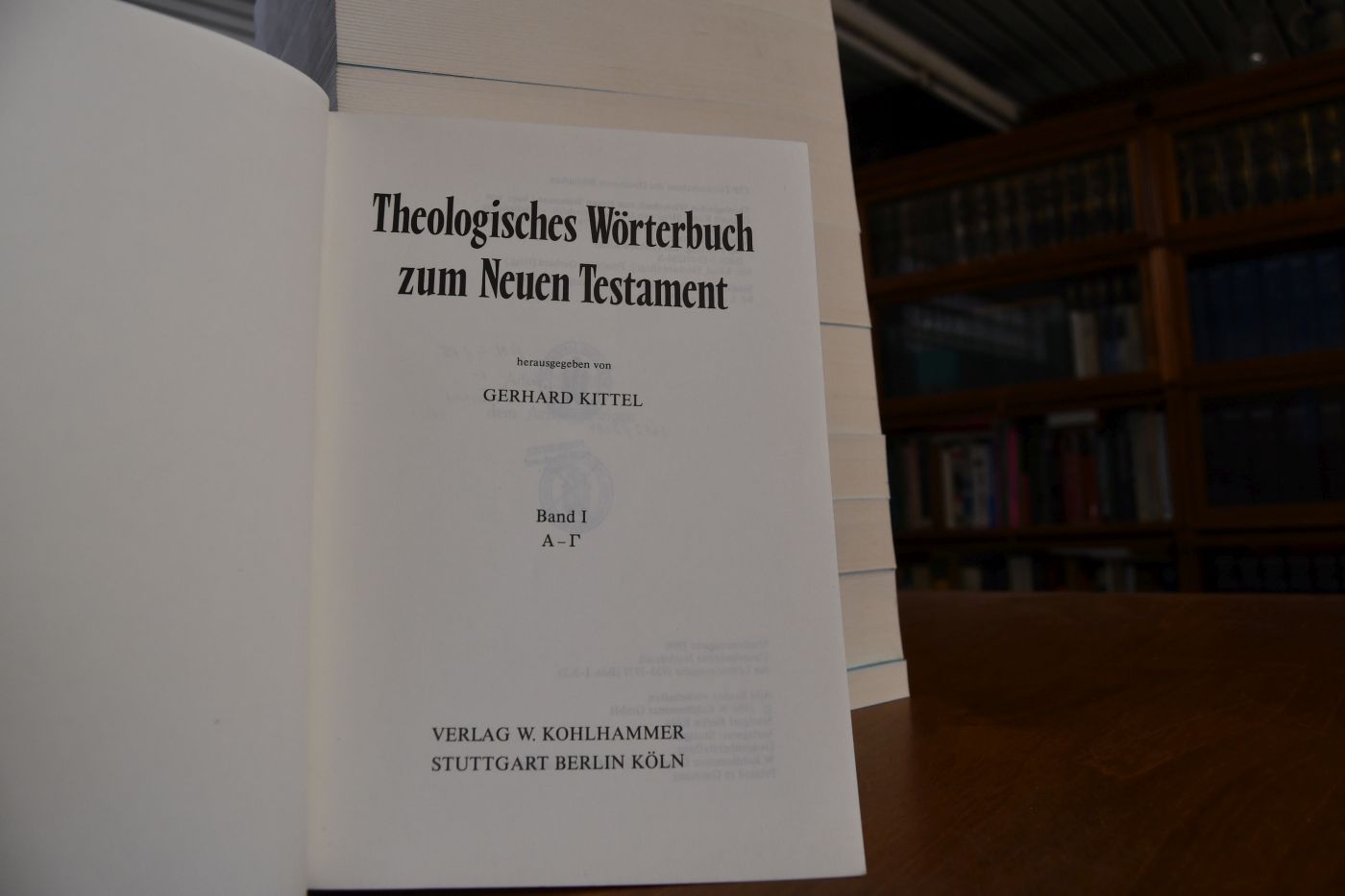 Theologisches Wörterbuch zum Neuen Testament. Bände I - X in 11 Bänden.