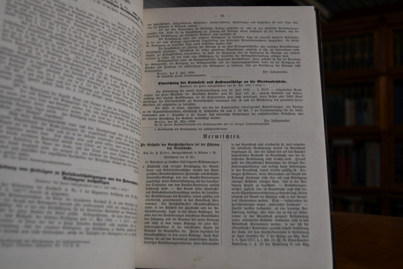 Bureau-Blatt für gerichtliche Beamte. 48. Jahrgang 1900.