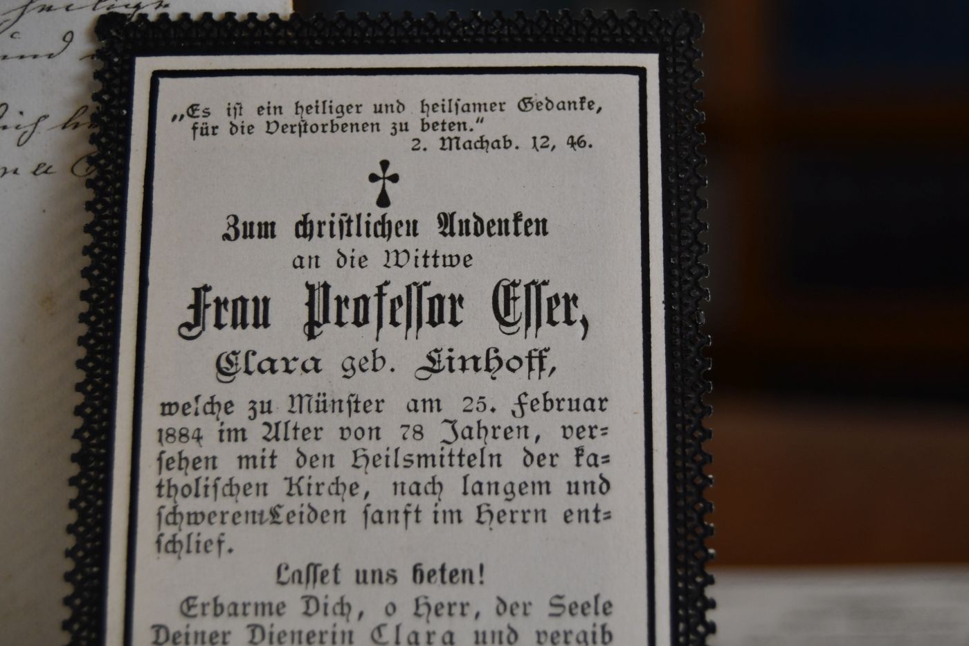Der Heiligen Geleit zum Himmel. Gebete zur heiligen Messe und zu den heiligen Sakramenten auf alle Zeiten des Tages und Jahres, in allen Anliegen und Bedrängnissen, aus den Schriften von Heiligen.