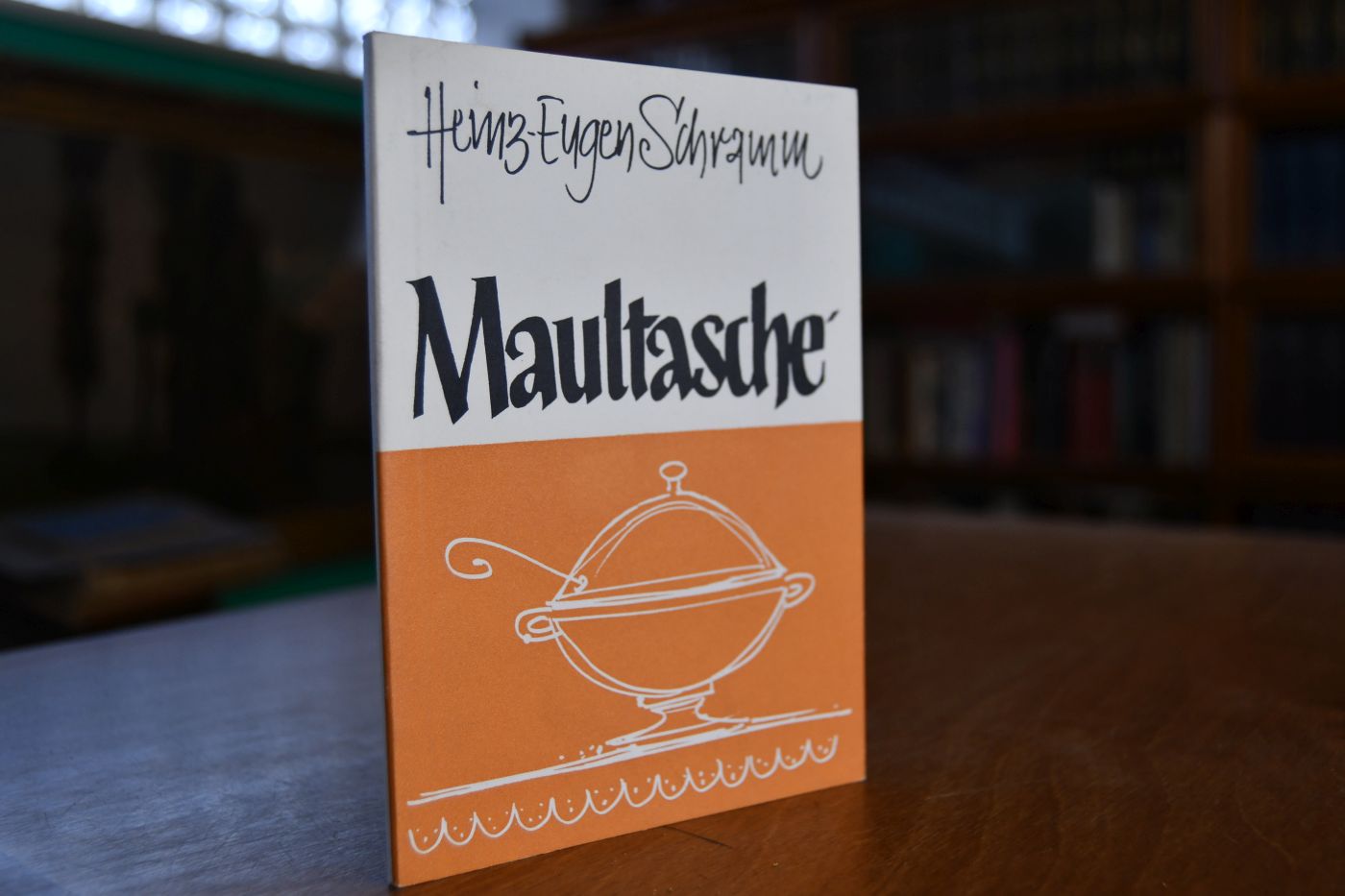 Maultasche`. In Tübinger Mundart nach bewährten Hausrezepten zubereitet, abgeschmeckt und aufgetischt.