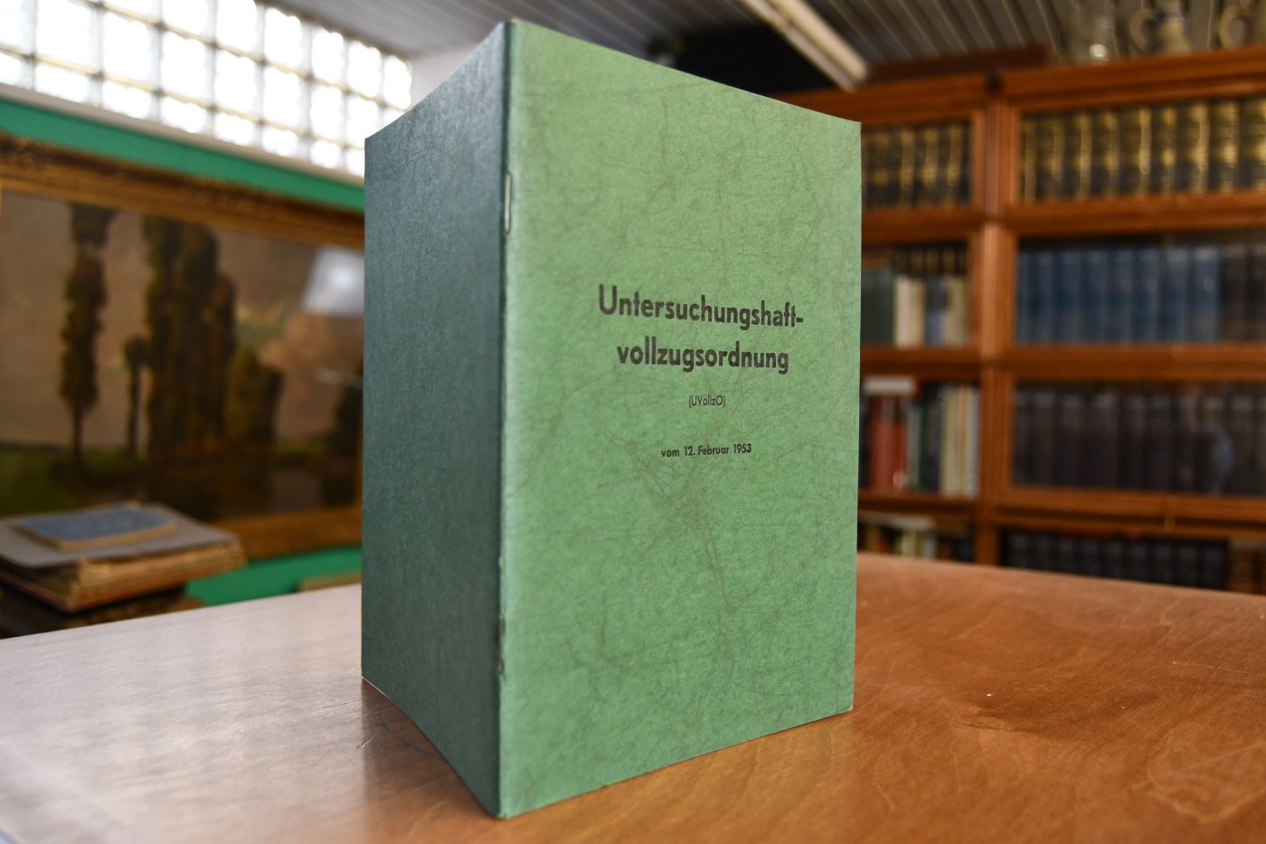 Untersuchungshaftvollzugsordnung (UVollzO) vom 12. Februar 1953.