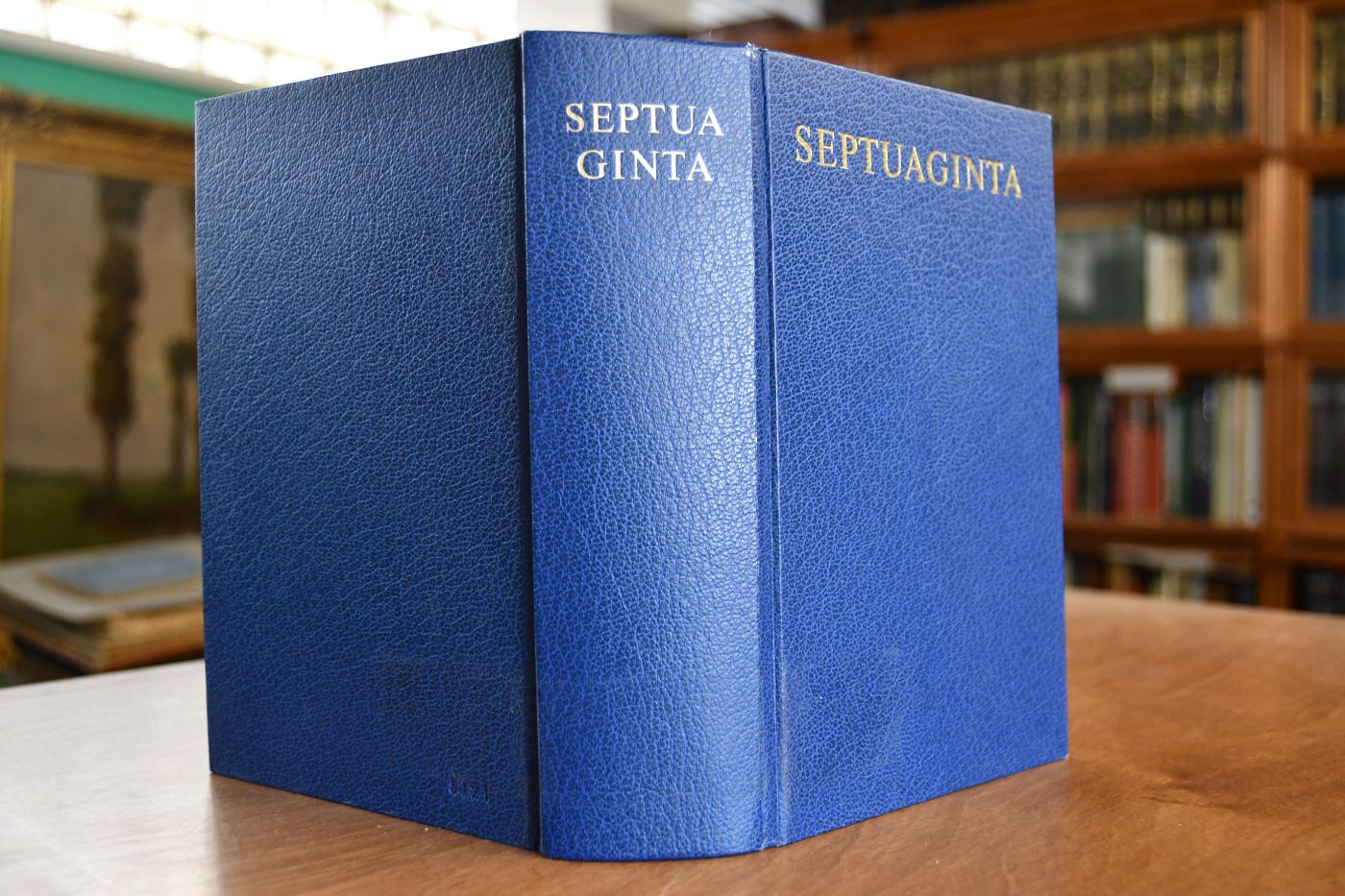 Septuaginta. Id est vetus testamentum graece iuxta LXX interpretes ; duo vol. in uno.