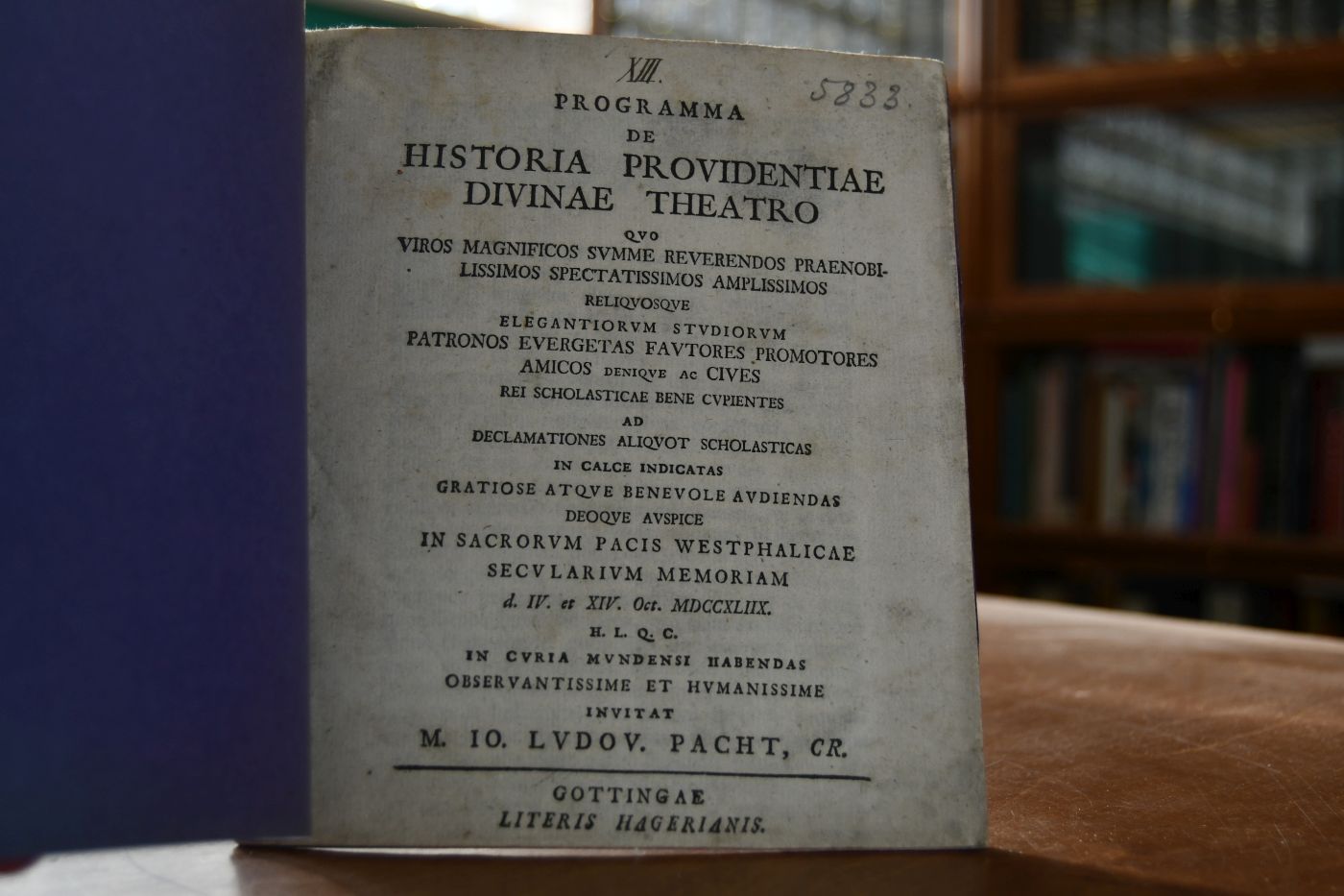 Programma de Historia providentiae Divinae Theatro quo viros magnificos summe reverendos praenobilissimos spectatissimos amplissimos reliquosque elegantiorum studiorum patronos evergetas fautores promotores amicos denique ac cives rei scholasticae bene cupientes ad declamationes aliquot scholasticas in calce indicatas gratiose atque benevole avdiendas deoque auspice in sacrorum Pacis Westphalicae secularium memoriam d. IV. et XIV. Oct. MDCCXLIIX. H.L.Q.C. In curia mundensi habendas observantissime et humanissime invitat.