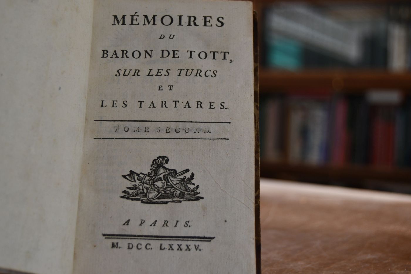 Memoires du Baron de Tott, sur les Turcs et les Tartares. Tome Second (von 3) apart.
